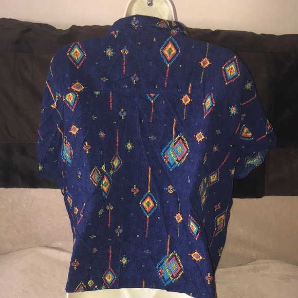 LuLaRoe large button down shirt 💕 - Picture 2 of 3